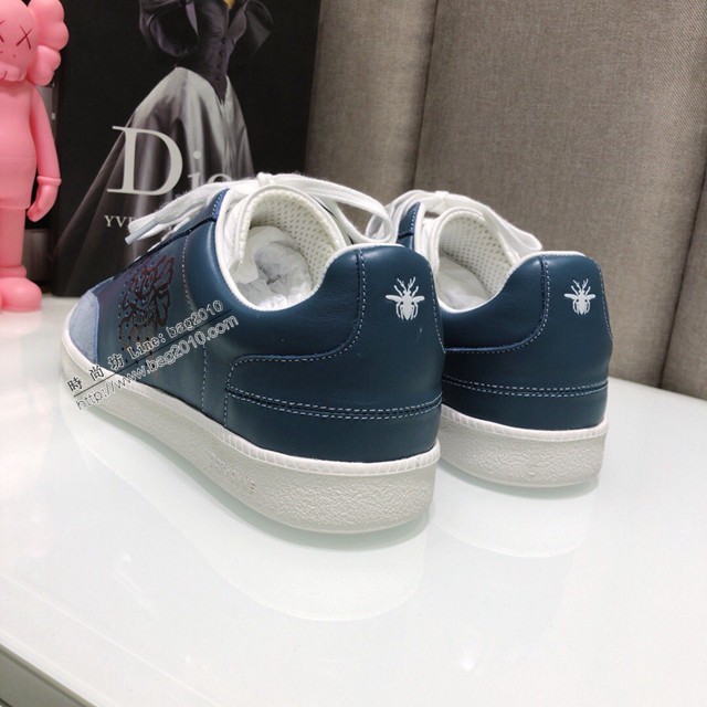 Dior明星同款平底圓頭運動鞋 迪奧2021春夏最新情侶款系帶休閒小白鞋 CD字母logo小蜜蜂印花拼色德訓鞋 dx3514
